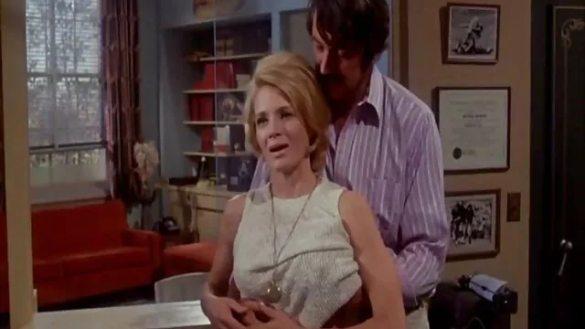 恐竜金髪レズビアンは楽しいです 女性 の 為 の エッチ な 動画