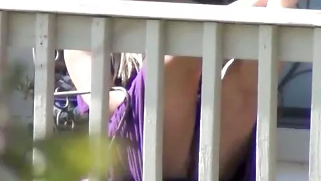 成熟したブロンドは吸うと大きなディルドとの愛を取り除きます。 エロ 動画 無理やり