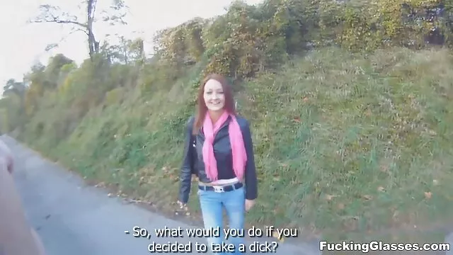 イタリアアマチュアのカップルを示すアナルにソファー 女の子 の ため の エロ 動画