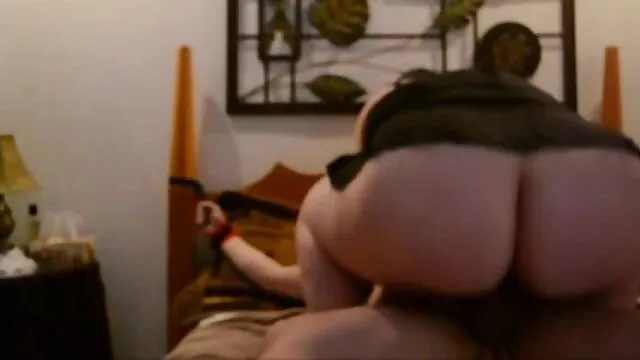 ポルノモデルは、路上で自慰行為をするために使用されます。 無料 エッチ 動画 フェラ