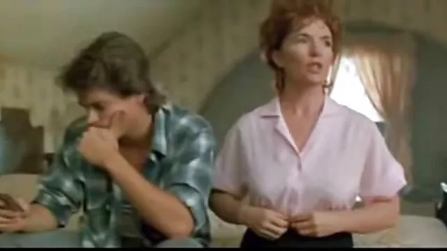 強い男性のコックを持つ二つの成熟したポルノ女優。 hnet アダルト